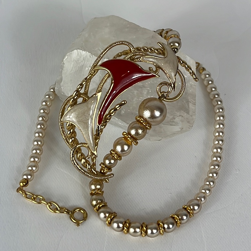 Helena Rubinstein Vintage Gold Tone Beaded Necklace Signed HR Paris.